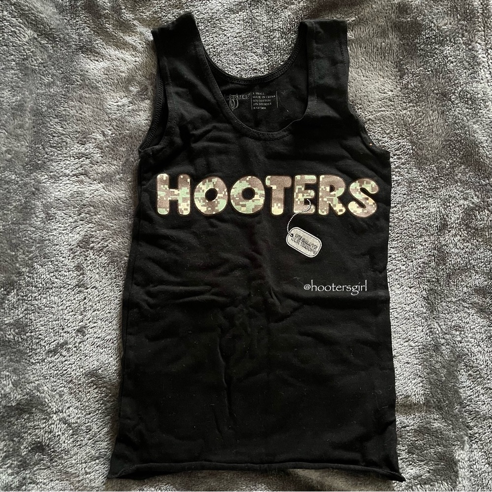 🦉Authentic H👀ters Camo Uniform Tank Top🦉